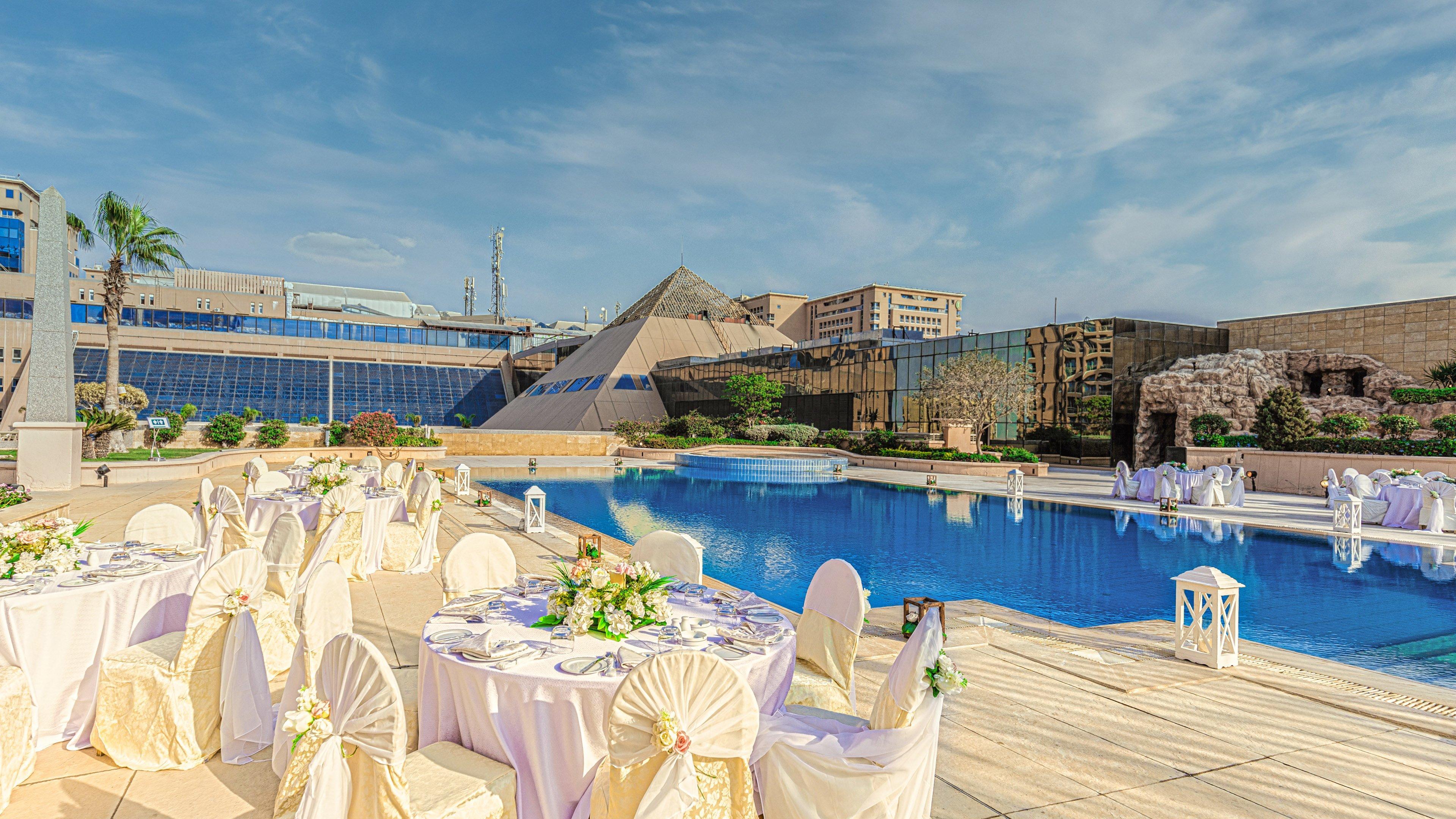 Holiday Inn Citystars By Ihg El El Cairo Exterior foto The Pyramids Marriott Resort