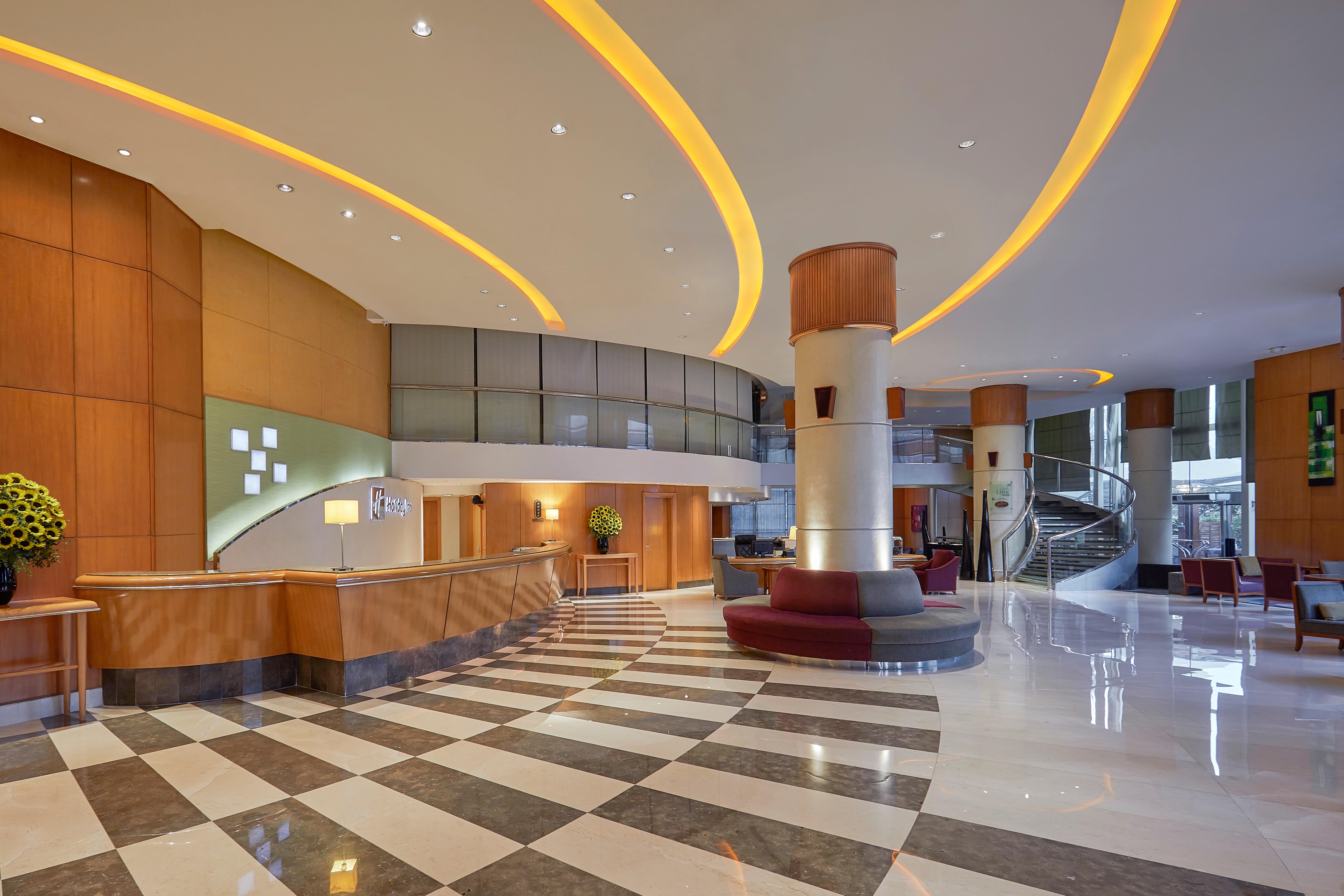 Holiday Inn Citystars By Ihg El El Cairo Exterior foto Lobby