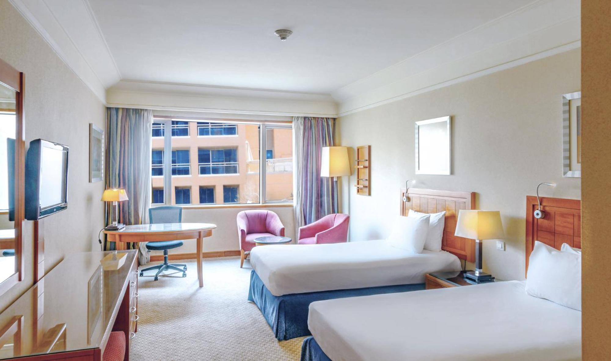 Holiday Inn Citystars By Ihg El El Cairo Exterior foto A typical room at the hotel